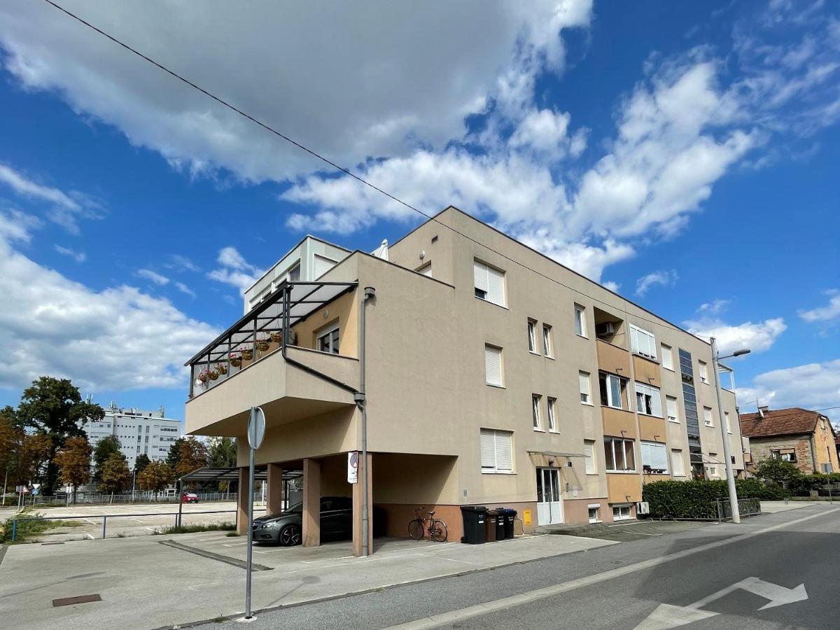 Lipa Apartment Zagreb Exterior foto
